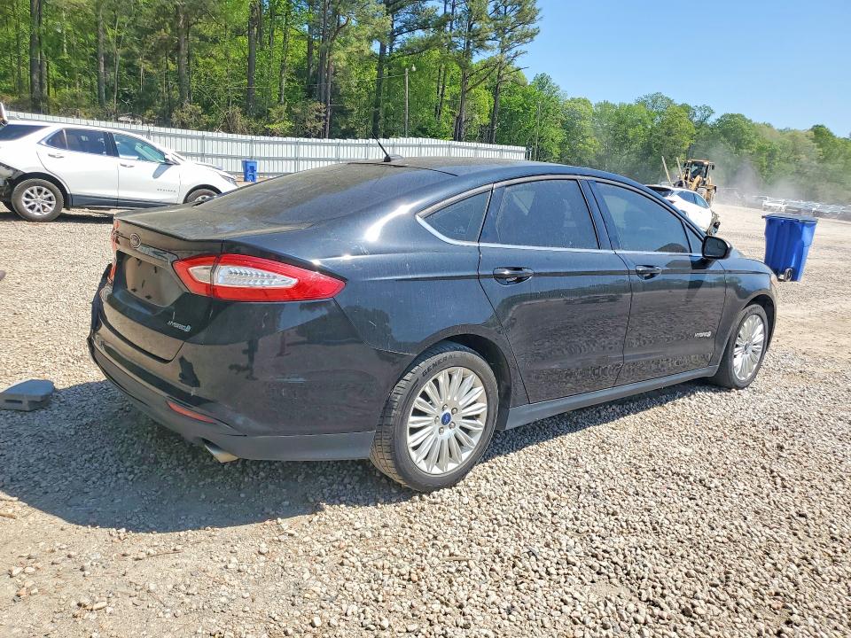 49894116 :رقم المزاد ، 3FA6P0UUXGR269318 vin ، 2016 Ford Fusion مزاد بيع
