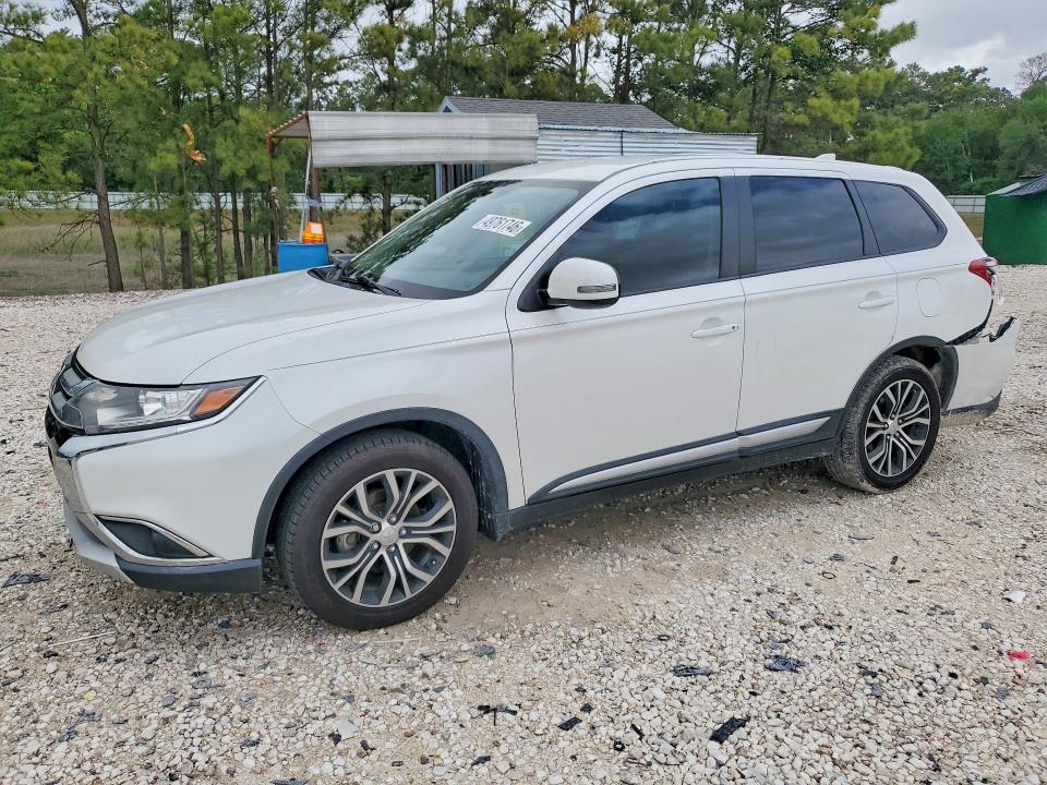 Продажа на аукционе авто 2018 Mitsubishi Outlander, vin: JA4AD3A38JZ006235, номер лота: 49761746