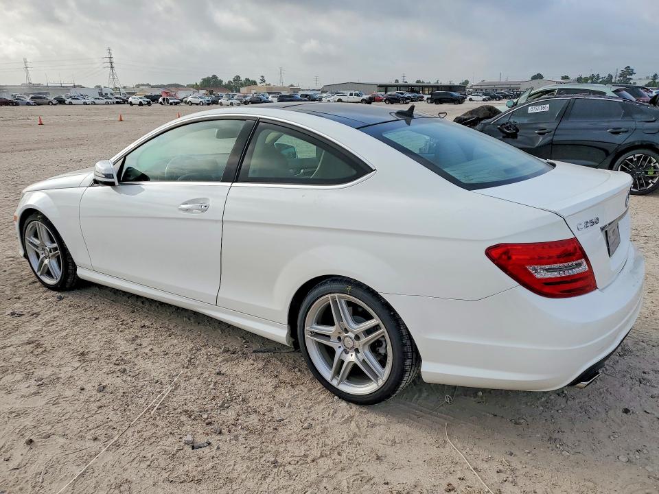 Aukcja sprzedaży 2014 Mercedes-benz C, vin: WDDGJ4HB6EG215718, numer aukcji: 51837926