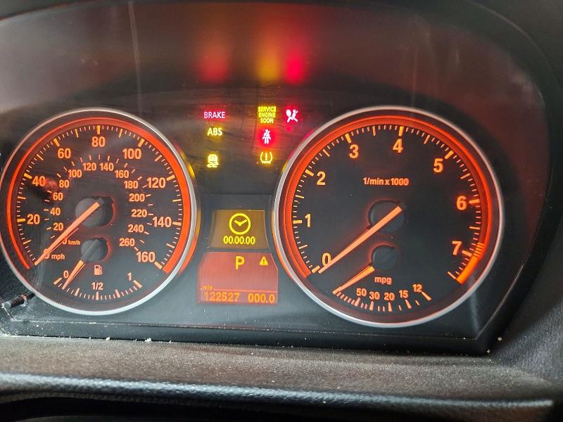 51834796 :رقم المزاد ، WBAPH5G59BNM81312 vin ، 2011 Bmw 328 مزاد بيع
