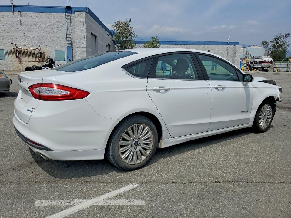 2015 Ford Fusion მანქანა იყიდება აუქციონზე, vin: 3FA6P0LU3FR228447, აუქციონის ნომერი: 49494906