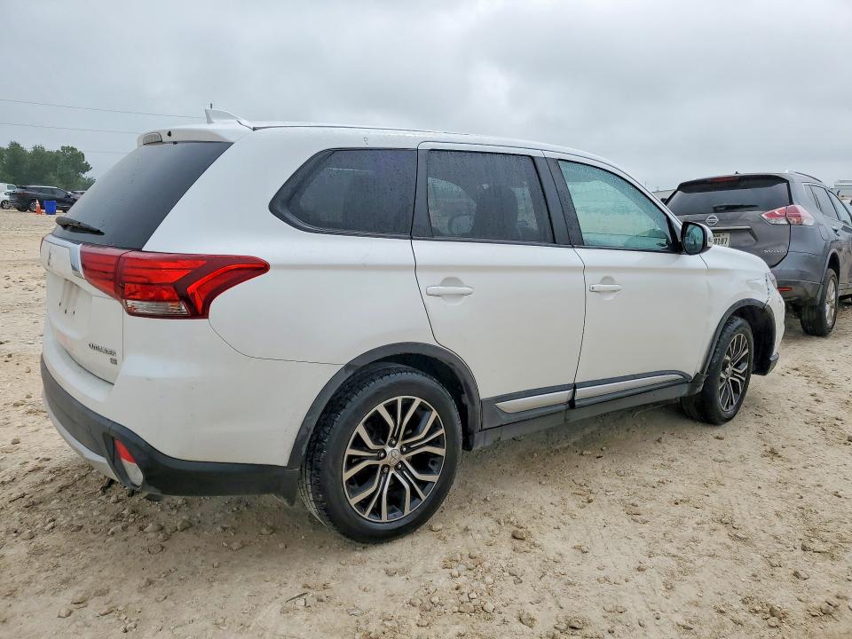 Aukcja sprzedaży 2018 Mitsubishi Outlander, vin: JA4AD3A36JZ066322, numer aukcji: 48545776