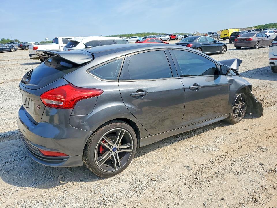 Продажа на аукционе авто 2017 Ford Focus, vin: 1FADP3L94HL253914, номер лота: 49044576