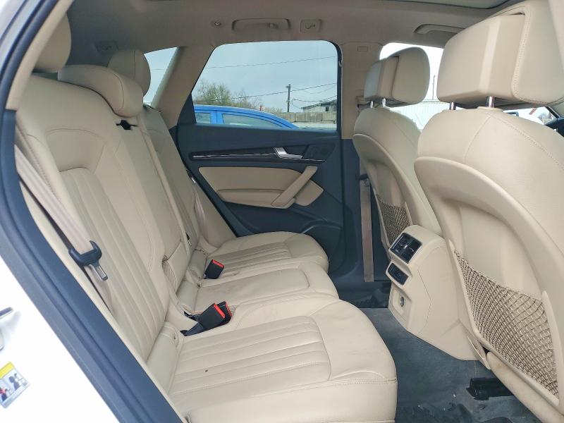 Продаж на аукціоні авто 2018 Audi Q5, vin: WA1ANAFY8J2137440, номер лоту: 49294676