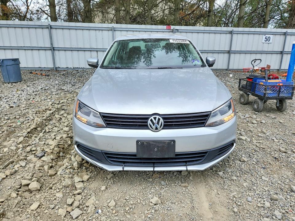49655866 :رقم المزاد ، 3VWDZ7AJ4BM376320 vin ، 2011 Volkswagen Jetta مزاد بيع