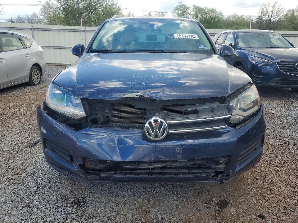 Продажа на аукционе авто 2011 Volkswagen Touareg, vin: WVGFF9BPXBD004233, номер лота: 50439996