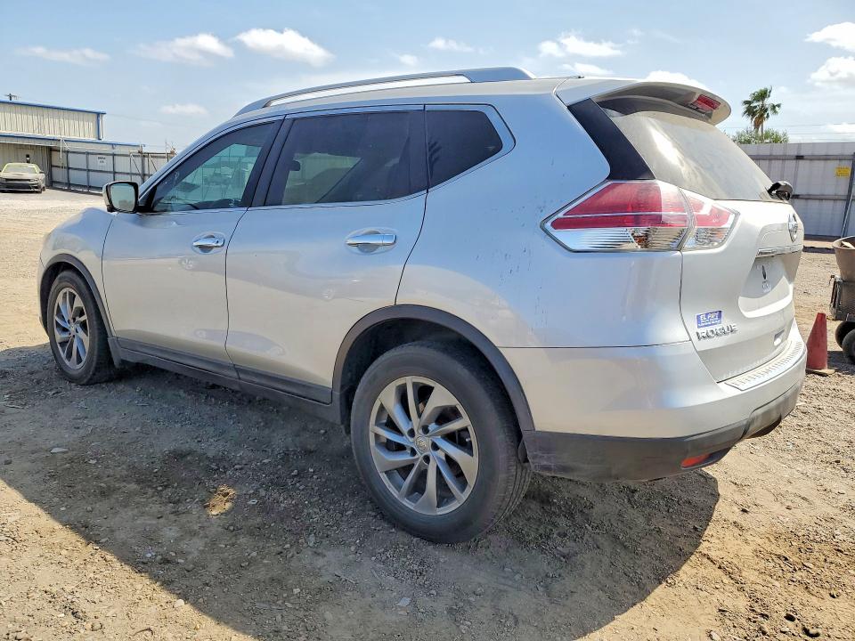 2015 Nissan Rogue მანქანა იყიდება აუქციონზე, vin: 5N1AT2MT0FC843050, აუქციონის ნომერი: 48021466