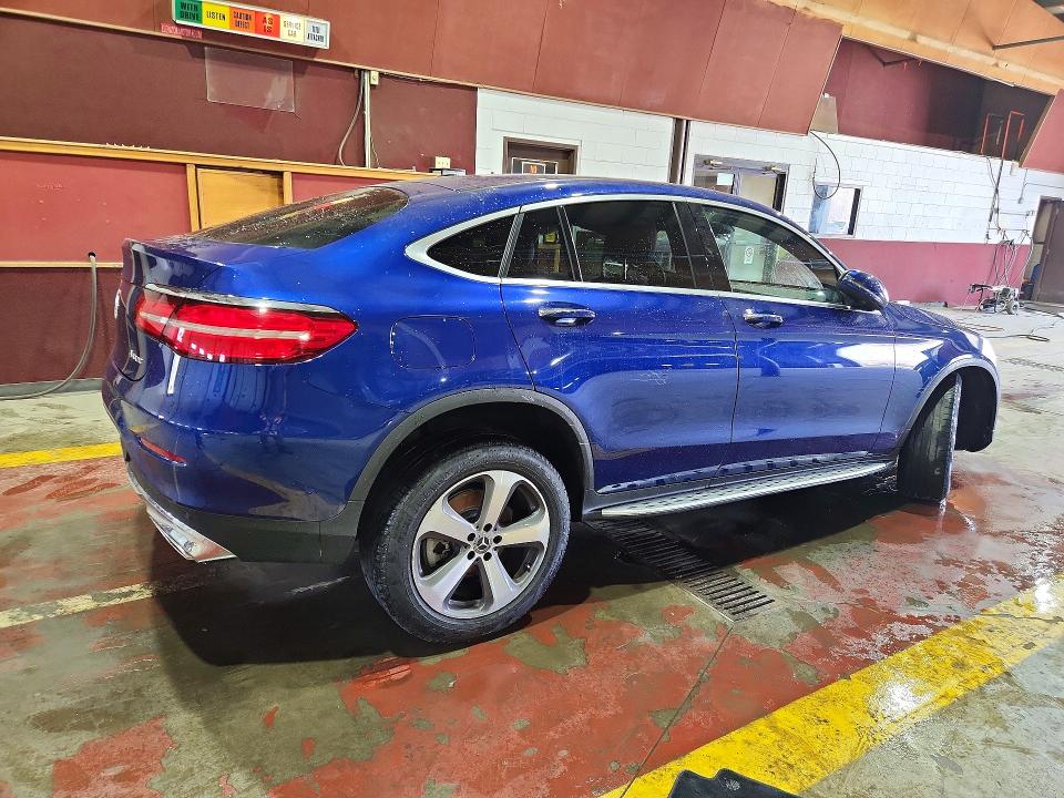 49981486 :رقم المزاد ، WDC0J4KB6KF634488 vin ، 2019 Mercedes-benz Glc Coupe مزاد بيع