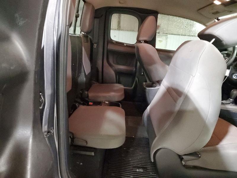 51240676 :رقم المزاد ، 5TFSZ5AN2KX187659 vin ، 2019 Toyota Tacoma مزاد بيع