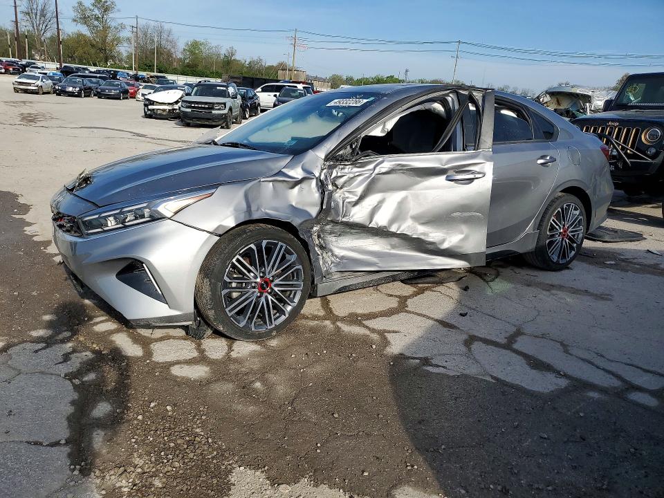 49332286 :رقم المزاد ، 3KPF44AC4NE485546 vin ، 2022 Kia Forte مزاد بيع