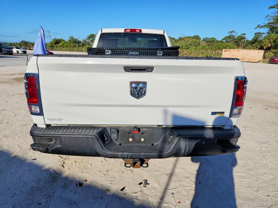 50171646 :رقم المزاد ، 3C6JR6DG9HG654675 vin ، 2017 Ram 1500 مزاد بيع