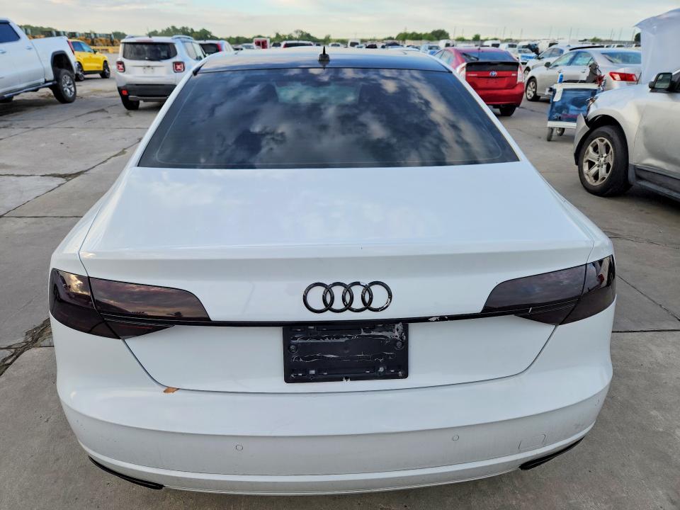Продаж на аукціоні авто 2017 Audi A8, vin: WAU43AFD3HN016133, номер лоту: 49066356