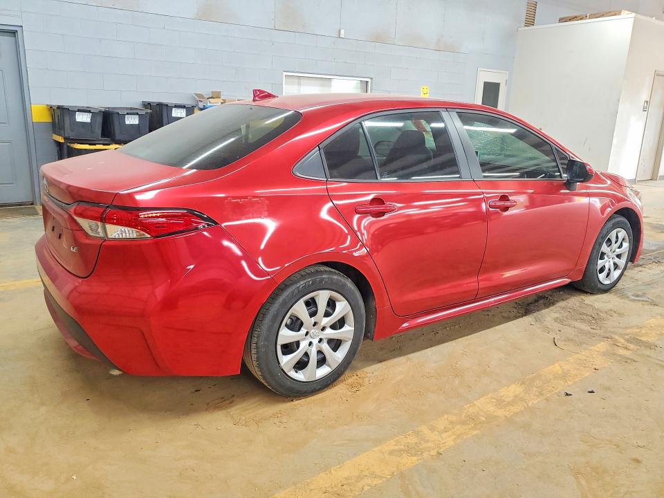 50579856 :رقم المزاد ، 5YFEPMAE6MP223626 vin ، 2021 Toyota Corolla مزاد بيع