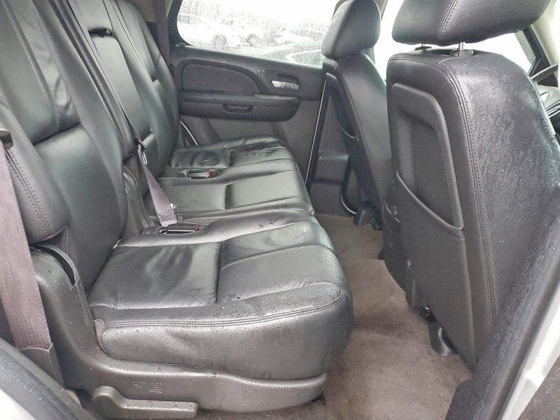 48364606 :رقم المزاد ، 1GNSKBE02BR292456 vin ، 2011 Chevrolet Tahoe مزاد بيع