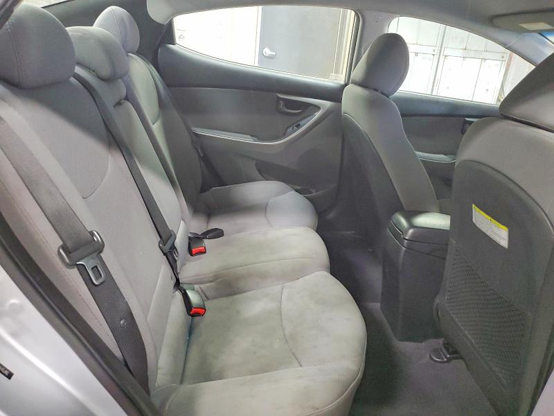 2013 Hyundai Elantra მანქანა იყიდება აუქციონზე, vin: 5NPDH4AE5DH442955, აუქციონის ნომერი: 50356946
