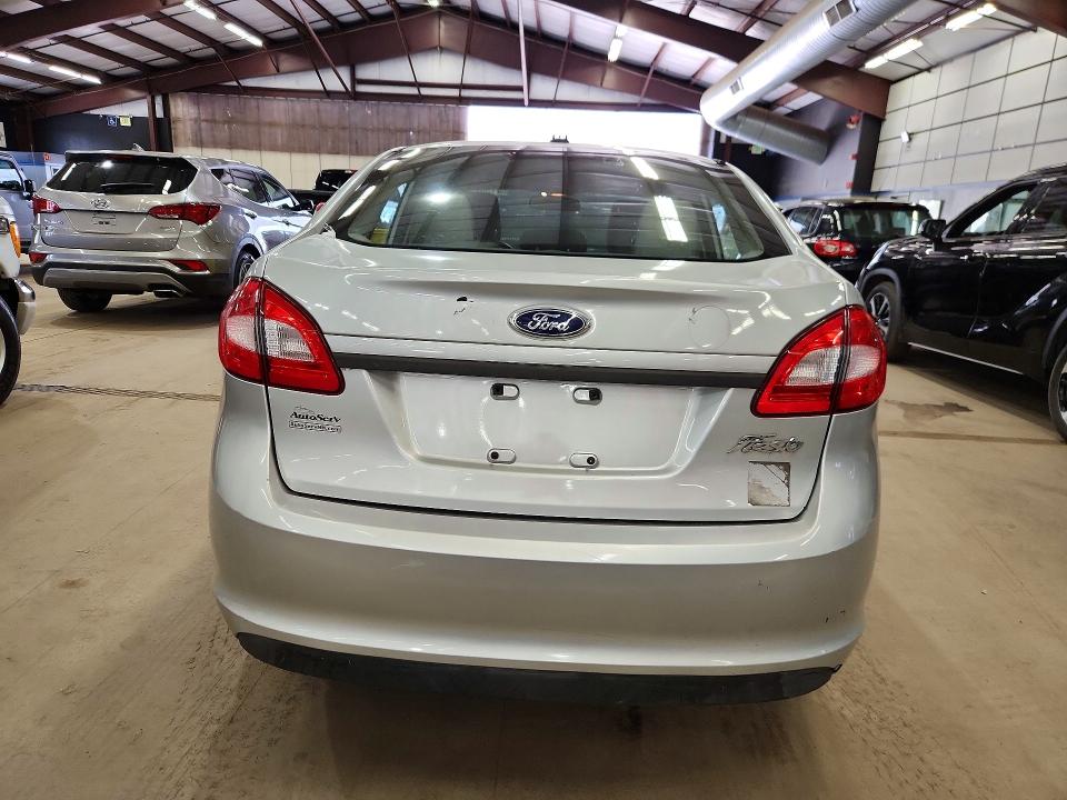 Продажа на аукционе авто 2013 Ford Fiesta, vin: 3FADP4AJ7DM148943, номер лота: 51582126