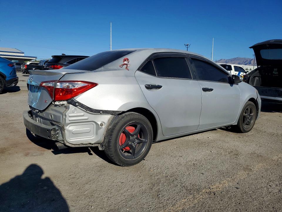 48806936 :رقم المزاد ، 5YFBURHE3FP236786 vin ، 2015 Toyota Corolla مزاد بيع