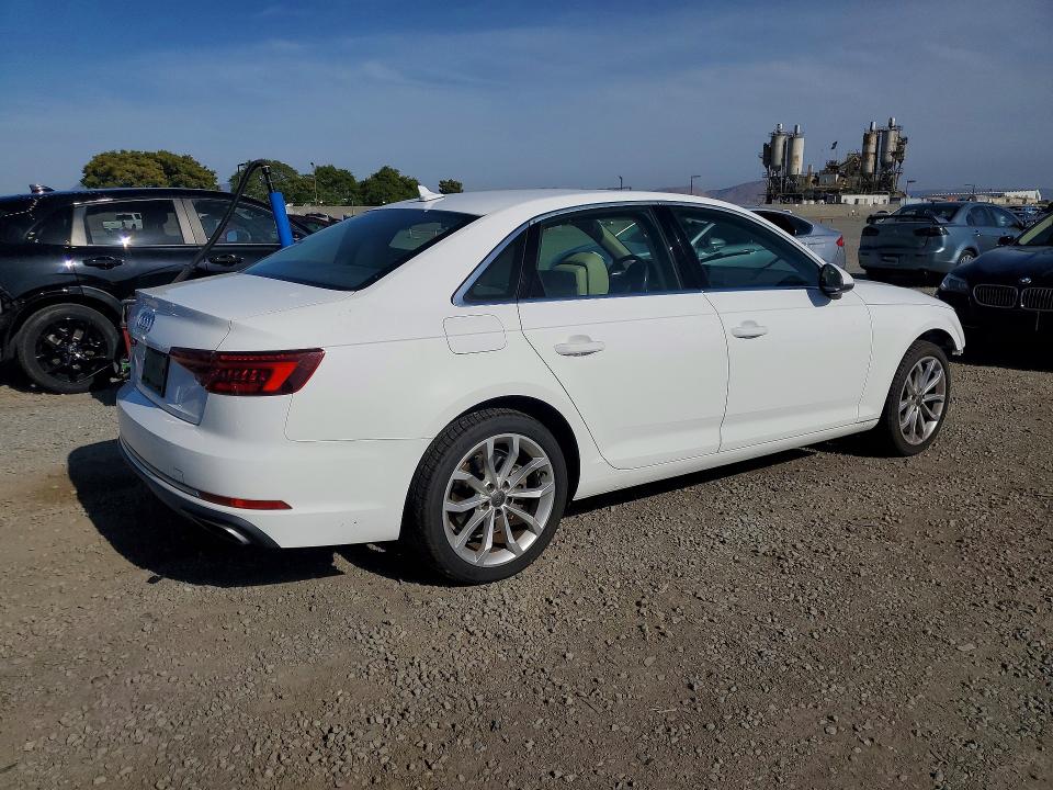 Продажа на аукционе авто 2019 Audi A4, vin: WAUGMAF47KN004763, номер лота: 51205306