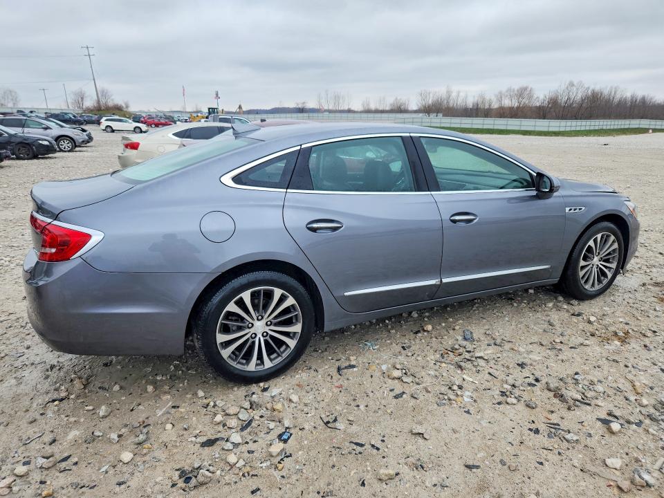 48361076 :رقم المزاد ، 1G4ZP5SS9JU142836 vin ، 2018 Buick Lacrosse مزاد بيع