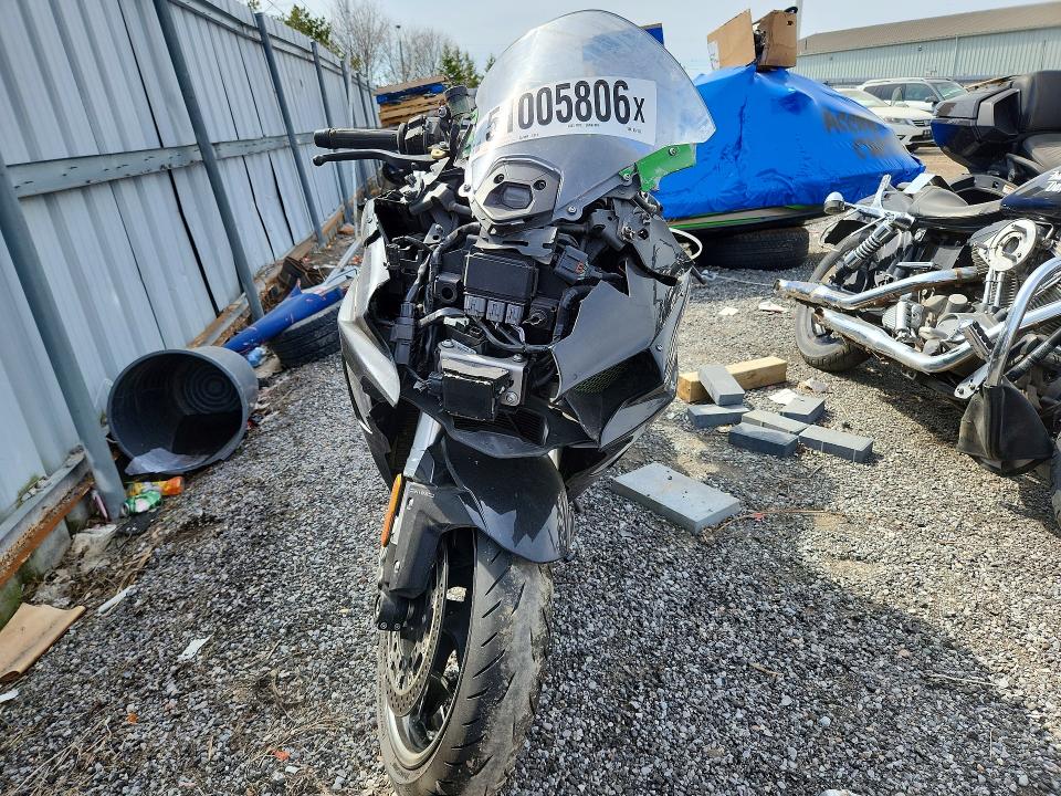 51005806 :رقم المزاد ، JKBZXVR11PA002118 vin ، 2023 Kawasaki Zx1002 مزاد بيع