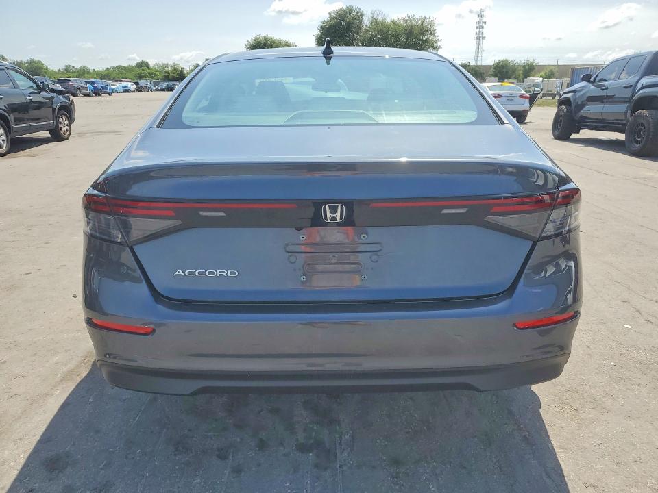 Продажа на аукционе авто 2024 Honda Accord, vin: 1HGCY1F27RA080054, номер лота: 51567936