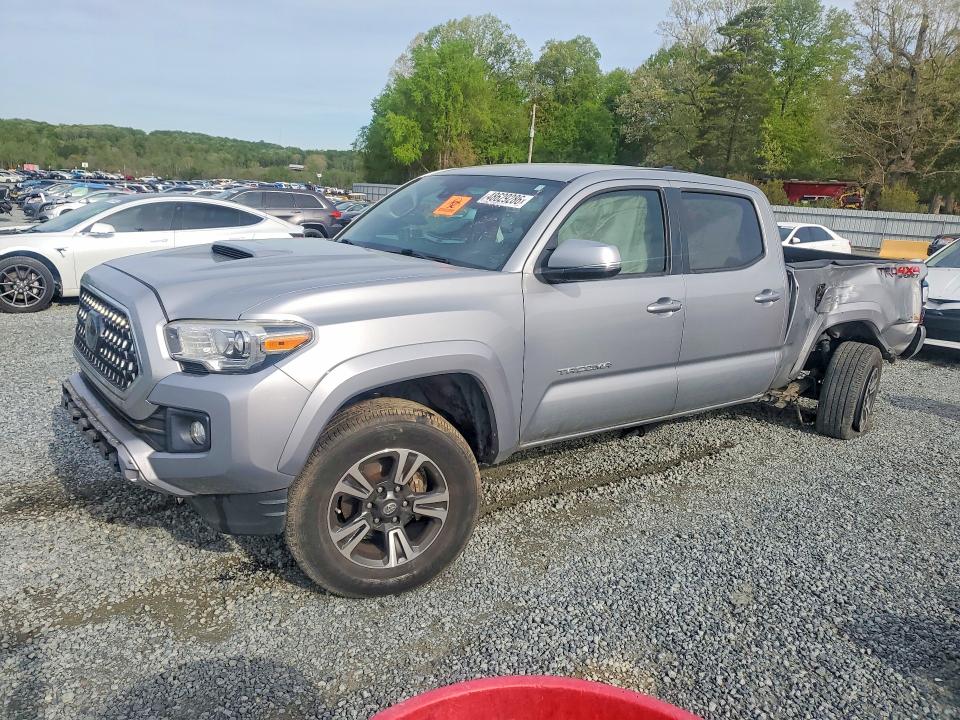 2018 Toyota Tacoma მანქანა იყიდება აუქციონზე, vin: 3TMDZ5BN2JM037868, აუქციონის ნომერი: 48629286