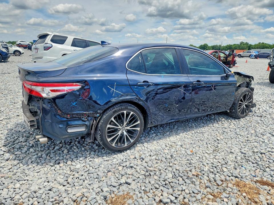 2019 Toyota Camry მანქანა იყიდება აუქციონზე, vin: 4T1B11HK7KU806488, აუქციონის ნომერი: 51812296