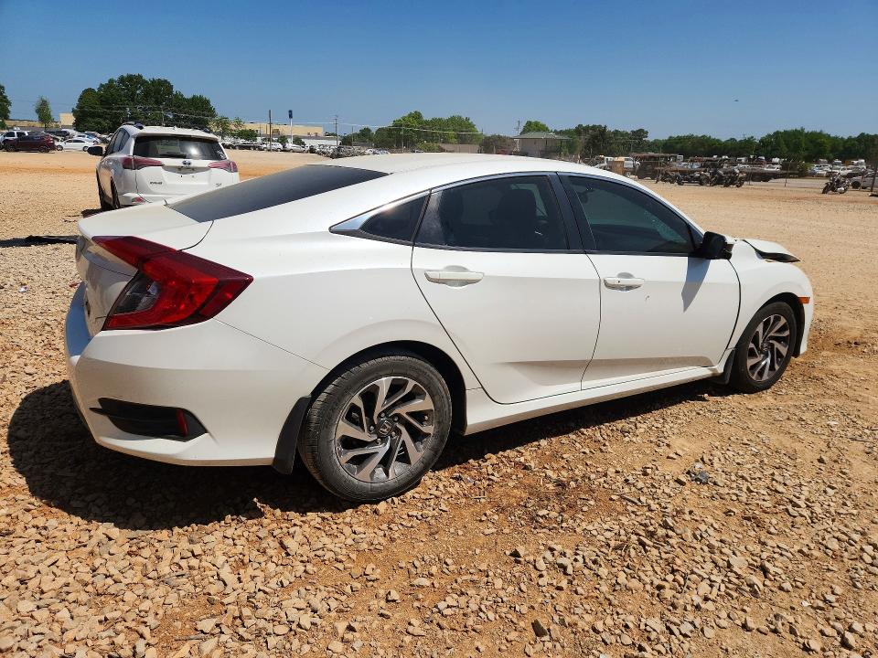 50331156 :رقم المزاد ، 19XFC2F72GE041961 vin ، 2016 Honda Civic مزاد بيع