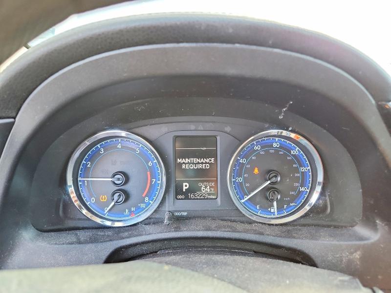 Продажа на аукционе авто 2018 Toyota Corolla, vin: 2T1BURHE4JC071047, номер лота: 49289056