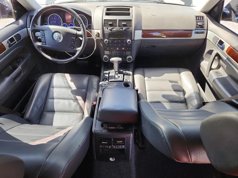 49508336 :رقم المزاد ، WVGFK7A90AD000497 vin ، 2010 Volkswagen Touareg مزاد بيع