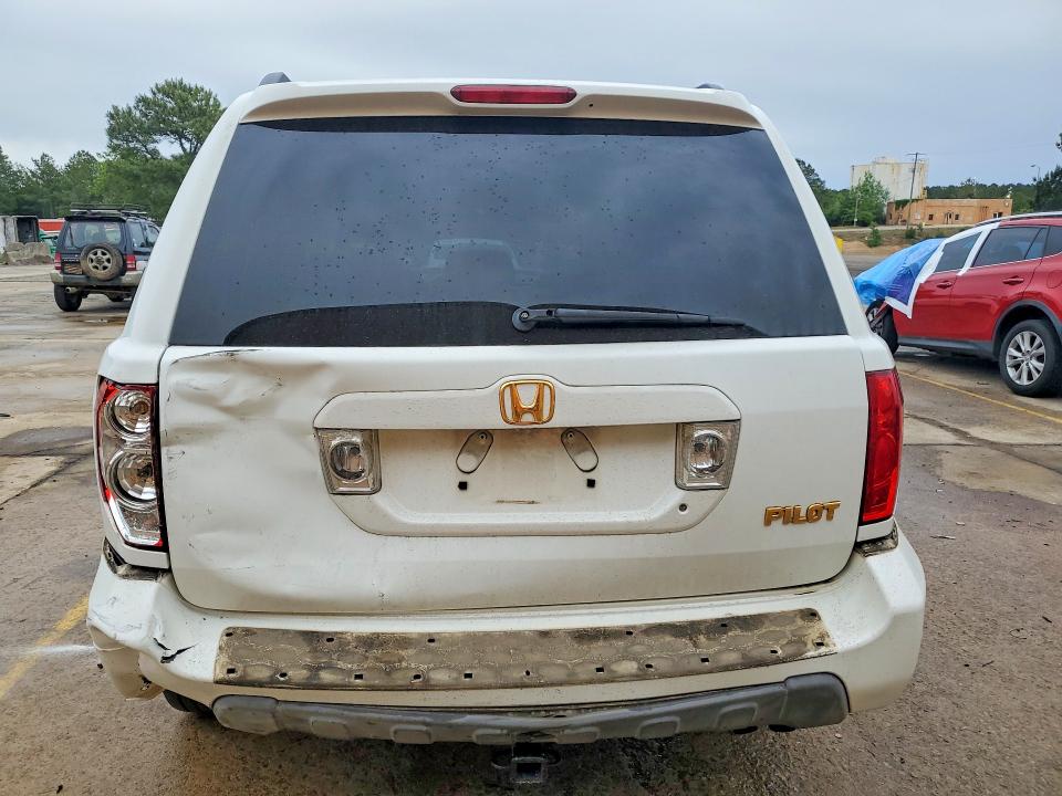 Auction sale of the 2005 Honda Pilot, vin: 5FNYF18495B061449, lot number: 51681666
