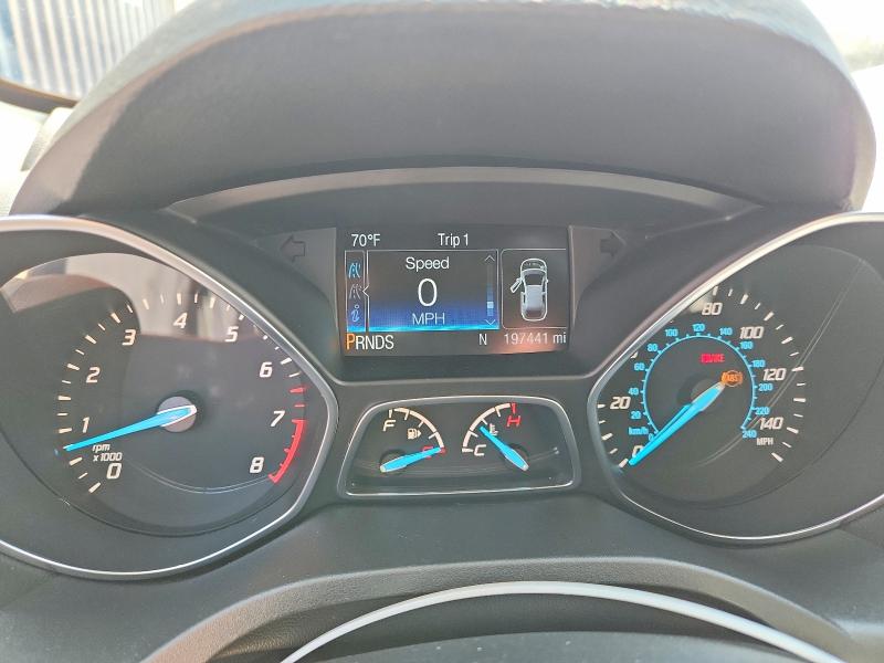 2016 Ford Escape მანქანა იყიდება აუქციონზე, vin: 1FMCU9G97GUB70770, აუქციონის ნომერი: 49882246
