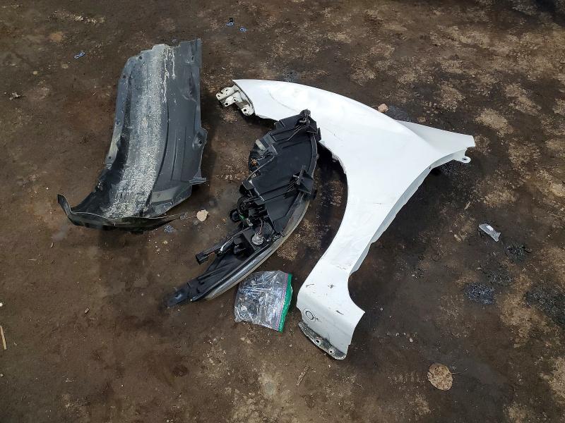 51451186 :رقم المزاد ، JM1BL1V72C1537026 vin ، 2012 Mazda 3 مزاد بيع