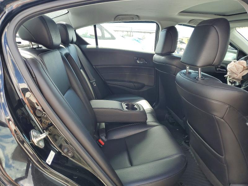 51171436 :رقم المزاد ، 19UDE2F34JA005392 vin ، 2018 Acura Ilx مزاد بيع