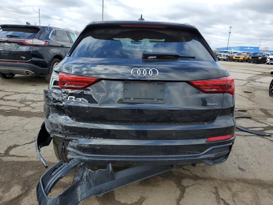 49337966 :رقم المزاد ، WA1DECF39M1007724 vin ، 2021 Audi Q3 مزاد بيع