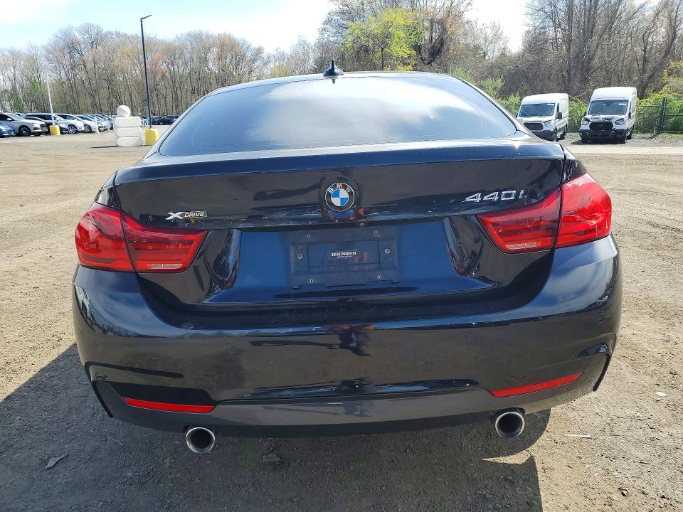 50161556 :رقم المزاد ، WBA4J7C51JBH14188 vin ، 2018 Bmw 440xi مزاد بيع