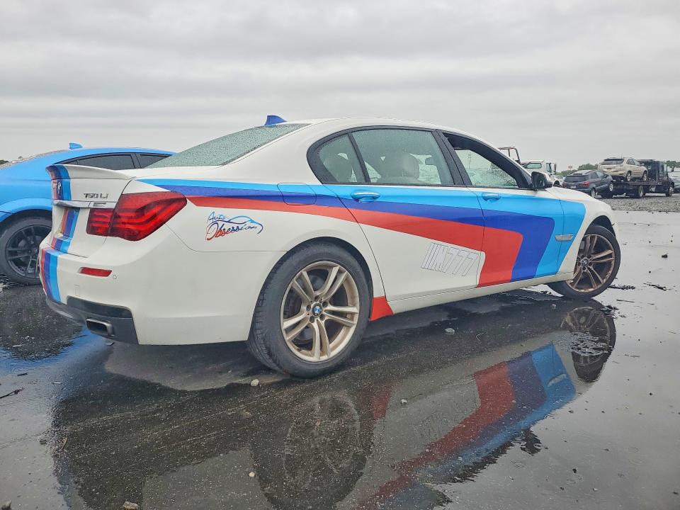 48903616 :رقم المزاد ، WBAYE8C59DD132115 vin ، 2013 Bmw 750 مزاد بيع