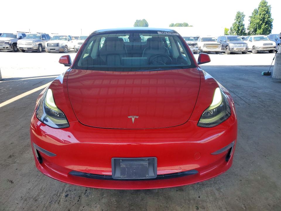 51784016 :رقم المزاد ، 5YJ3E1EA6NF304643 vin ، 2022 Tesla Model 3 مزاد بيع