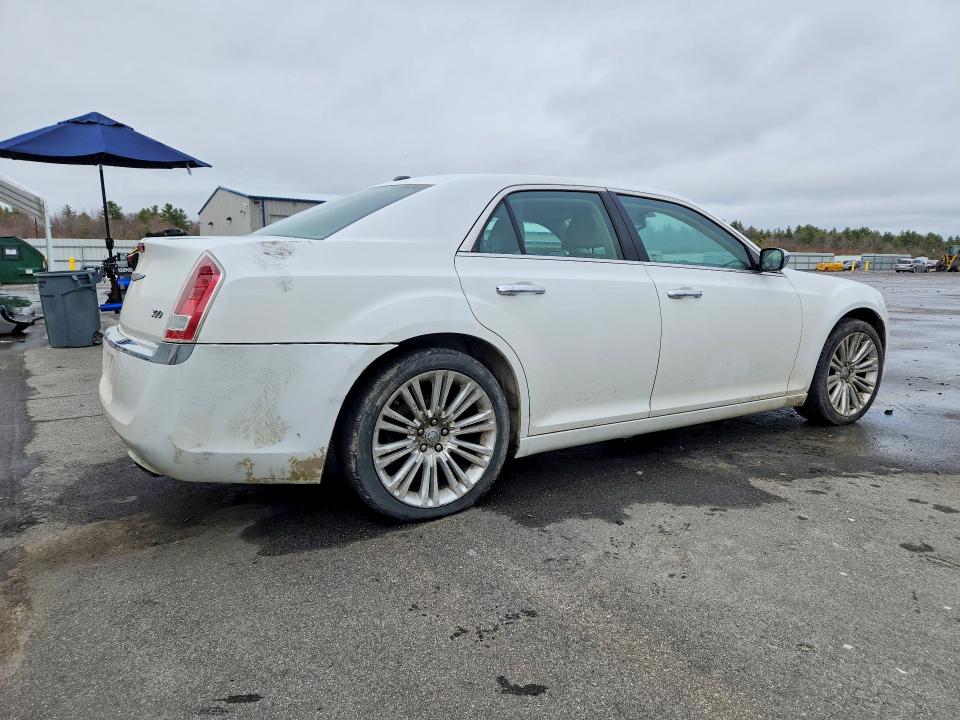 2011 Chrysler 300 მანქანა იყიდება აუქციონზე, vin: 2C3CA5CGXBH585172, აუქციონის ნომერი: 48593946