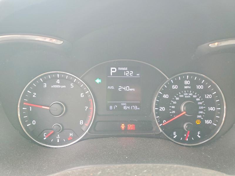 2017 Kia Forte მანქანა იყიდება აუქციონზე, vin: 3KPFK4A76HE133629, აუქციონის ნომერი: 48981136