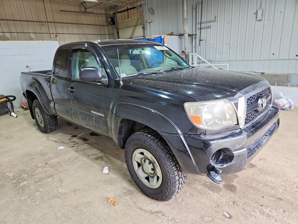49497316 :رقم المزاد ، 5TFUX4EN7BX002380 vin ، 2011 Toyota Tacoma مزاد بيع