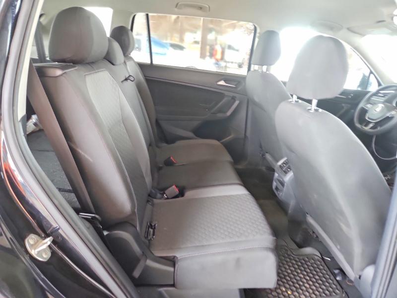 50639396 :رقم المزاد ، 3VV1B7AX5KM015615 vin ، 2019 Volkswagen Tiguan مزاد بيع