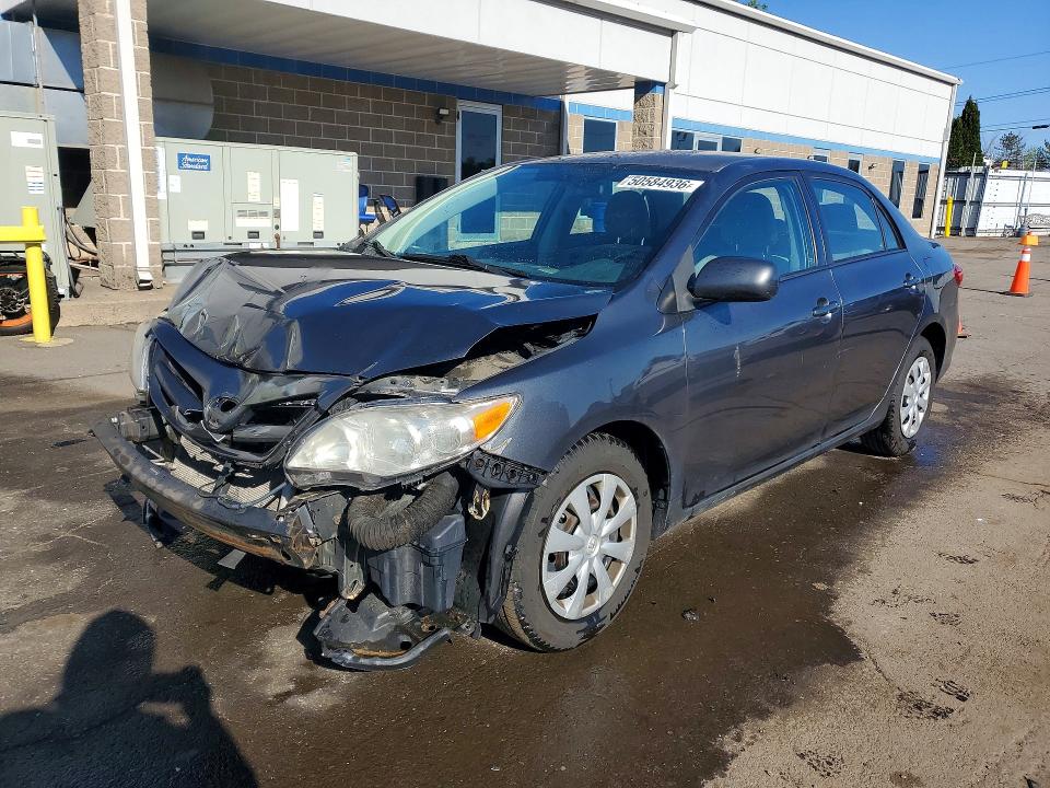 50584936 :رقم المزاد ، 2T1BU4EE2BC695504 vin ، 2011 Toyota Corolla مزاد بيع
