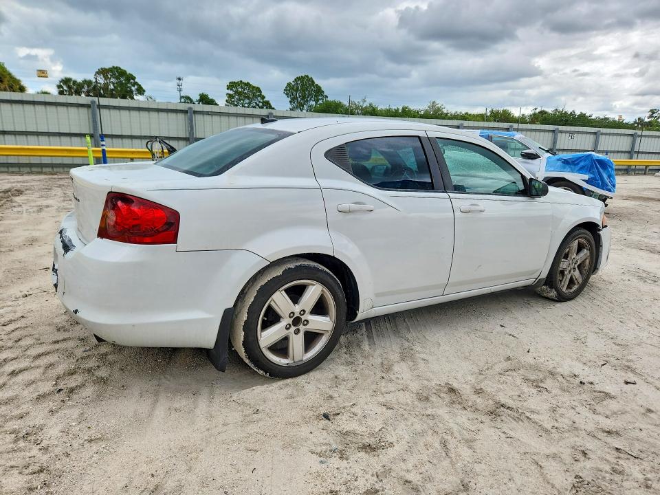 2013 Dodge Avenger მანქანა იყიდება აუქციონზე, vin: 1C3CDZAB8DN708595, აუქციონის ნომერი: 50717236