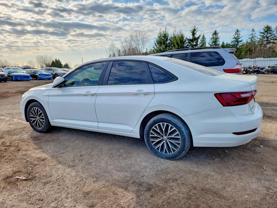 2021 Volkswagen Jetta Highline 1.4 Tsi 4dr მანქანა იყიდება აუქციონზე, vin: 3VWE57BU5MM062381, აუქციონის ნომერი: 49607806
