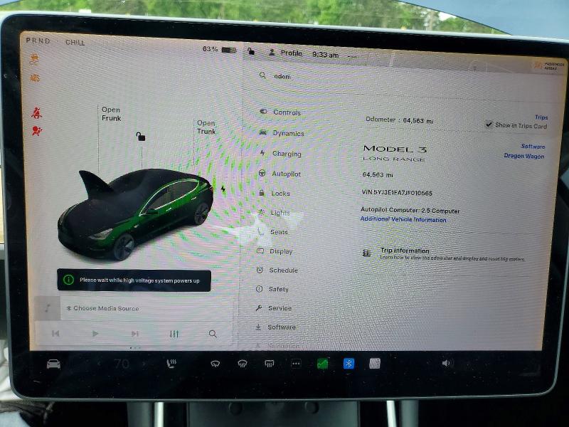 49275976 :رقم المزاد ، 5YJ3E1EA7JF010565 vin ، 2018 Tesla Model 3 مزاد بيع