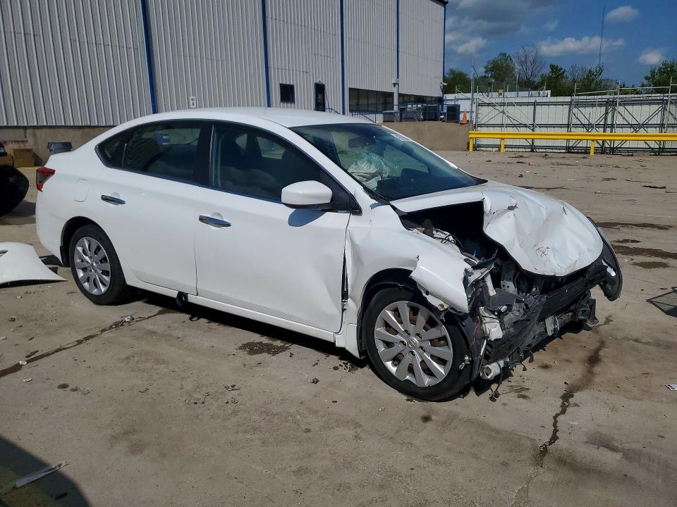 49720546 :رقم المزاد ، 3N1AB7AP6FY377372 vin ، 2015 Nissan Sentra مزاد بيع