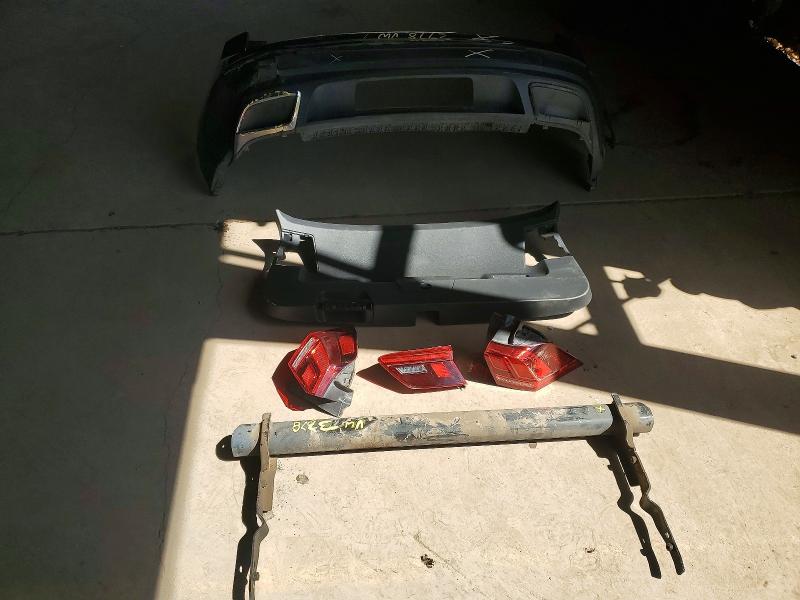 52050966 :رقم المزاد ، 3VV3B7AX0KM158075 vin ، 2019 Volkswagen Tiguan مزاد بيع