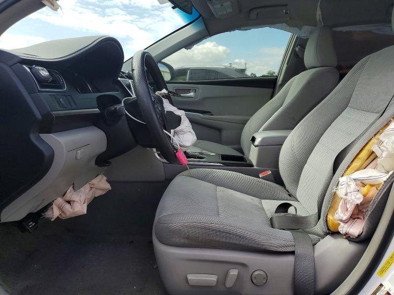 51380826 :رقم المزاد ، 4T4BF1FK3GR522633 vin ، 2016 Toyota Camry مزاد بيع