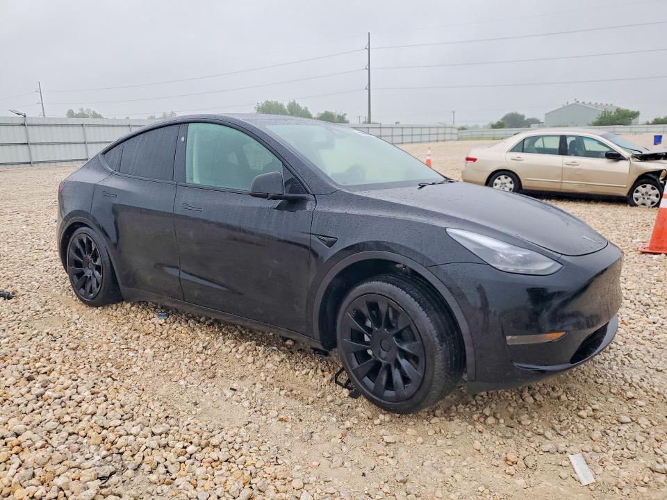 51661446 :رقم المزاد ، 7SAYGDEE5RA269555 vin ، 2024 Tesla Model Y مزاد بيع